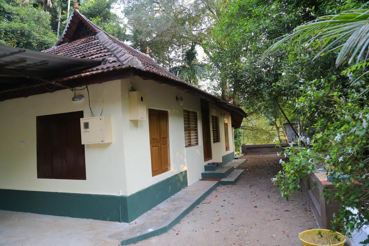 The Mana-Heritage Stay - Chengazhimattam Mana Kottayam Zewnętrze zdjęcie